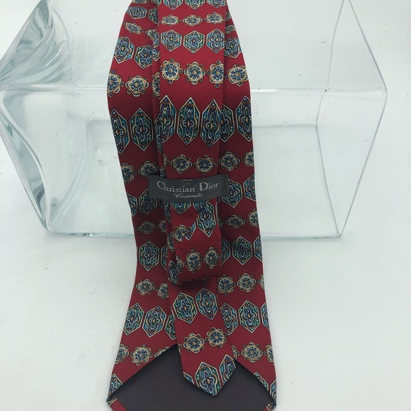 Christian Dior 100% silk imported neck tie EUC - Picture 2 of 3